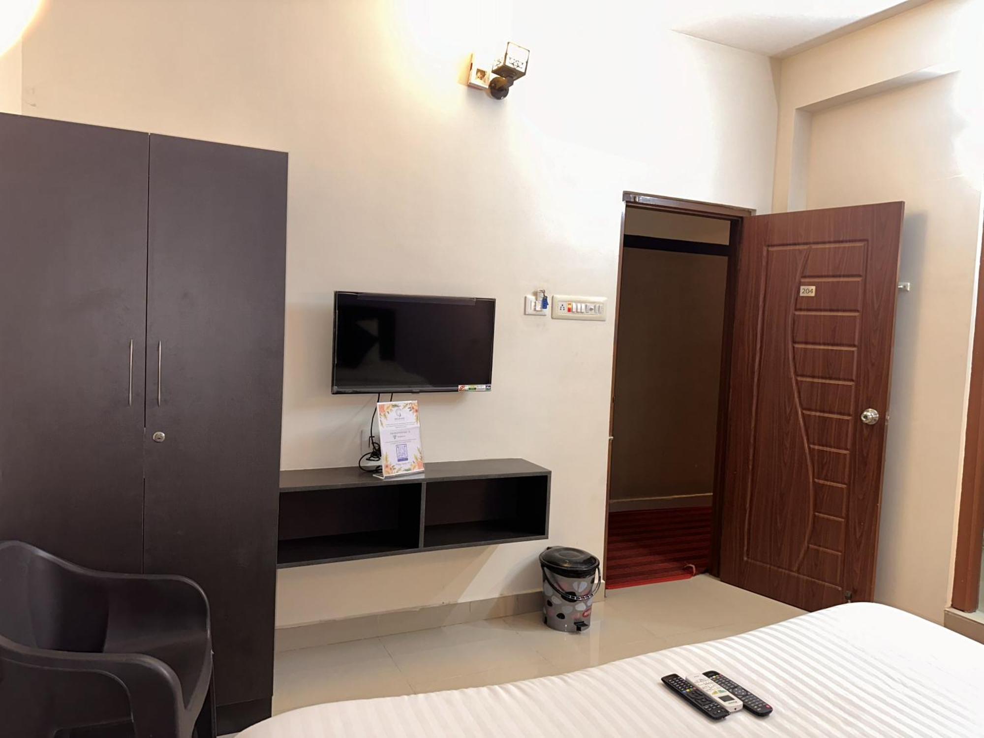 Srichand Business Class Rooms Thiruvallur Kültér fotó